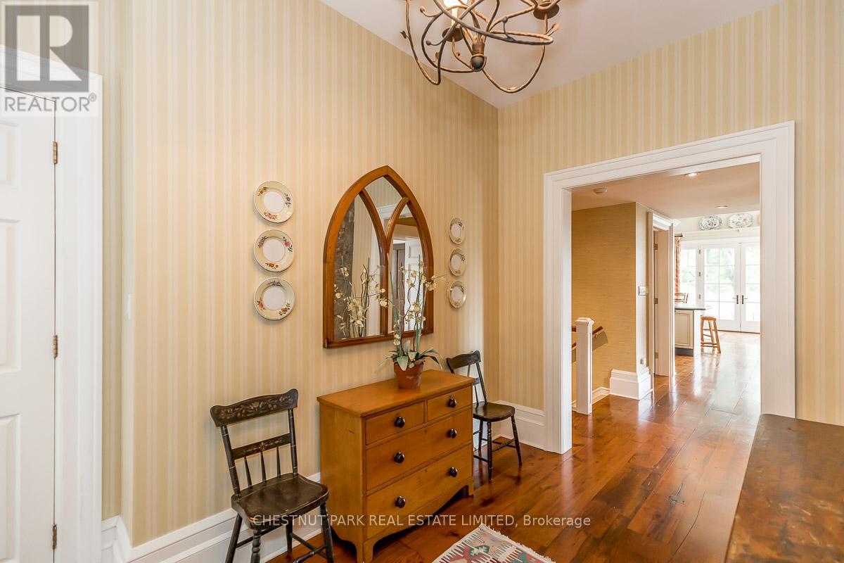 16261 Shaws Creek Road, Caledon, Ontario  L7C 1V9 - Photo 8 - W12162118