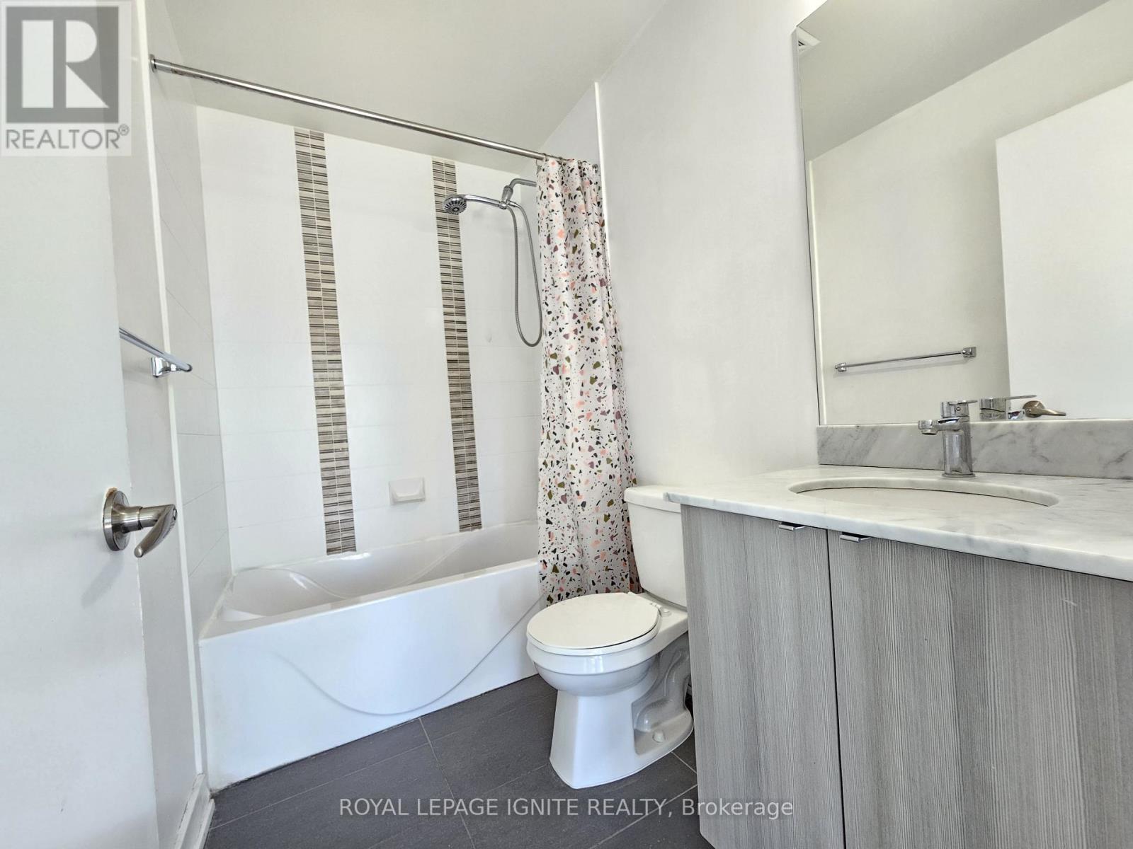 808 - 4099 Brickstone Mews, Mississauga, Ontario  L5B 0G2 - Photo 11 - W12162132