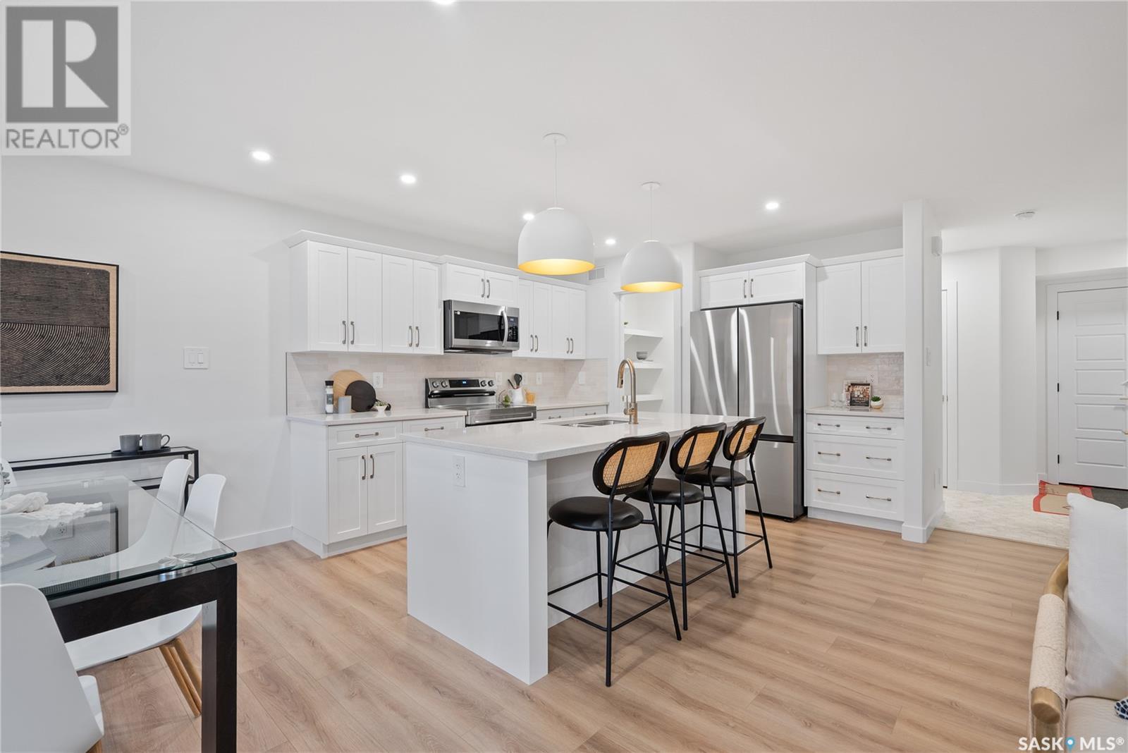 Property at 170 Doran WAY image