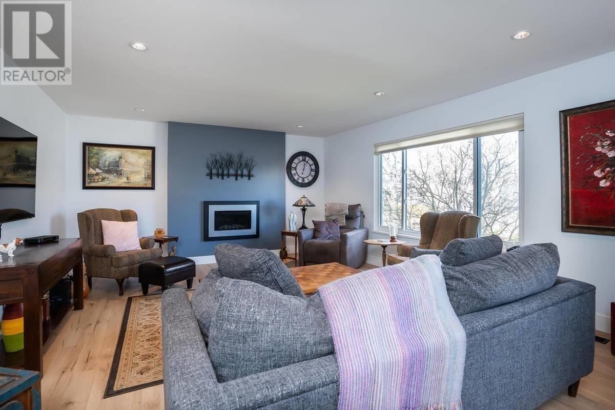 Upper Suite 5368 1a Avenue, Delta, British Columbia  V4M 1C5 - Photo 4 - R3005164