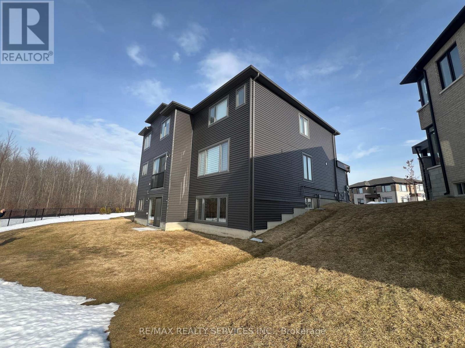 13 Del Ray Crescent, Wasaga Beach, Ontario  L9Z 0N7 - Photo 20 - S12161423