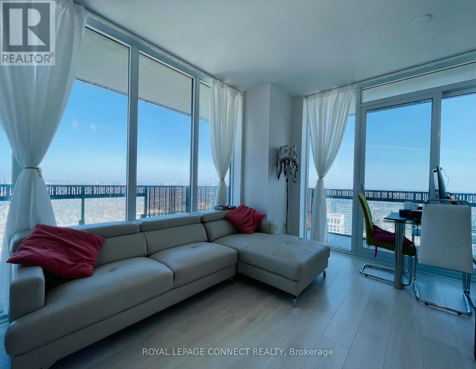 4708 - 8 Eglinton Avenue E, Toronto, Ontario  M4P 0C1 - Photo 16 - C12161464