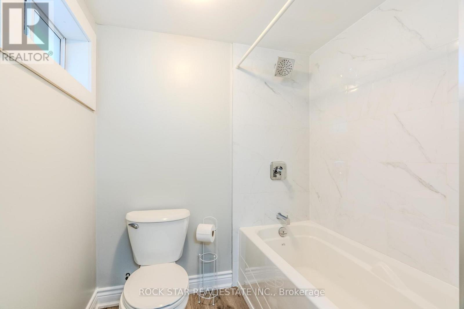 543 East 27th Street, Hamilton, Ontario  L8V 2S1 - Photo 26 - X12162078
