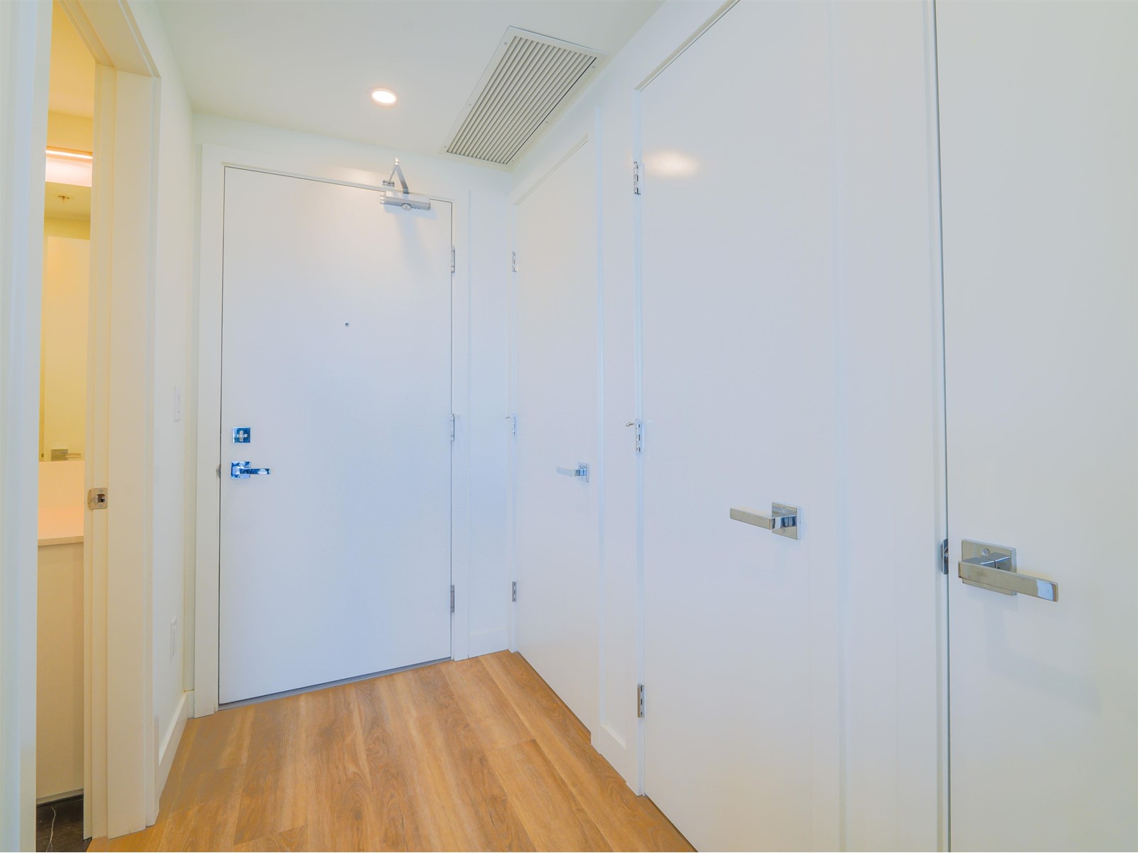 1904 9675 King George Boulevard, Surrey, British Columbia  V3T 2V3 - Photo 21 - R3004936
