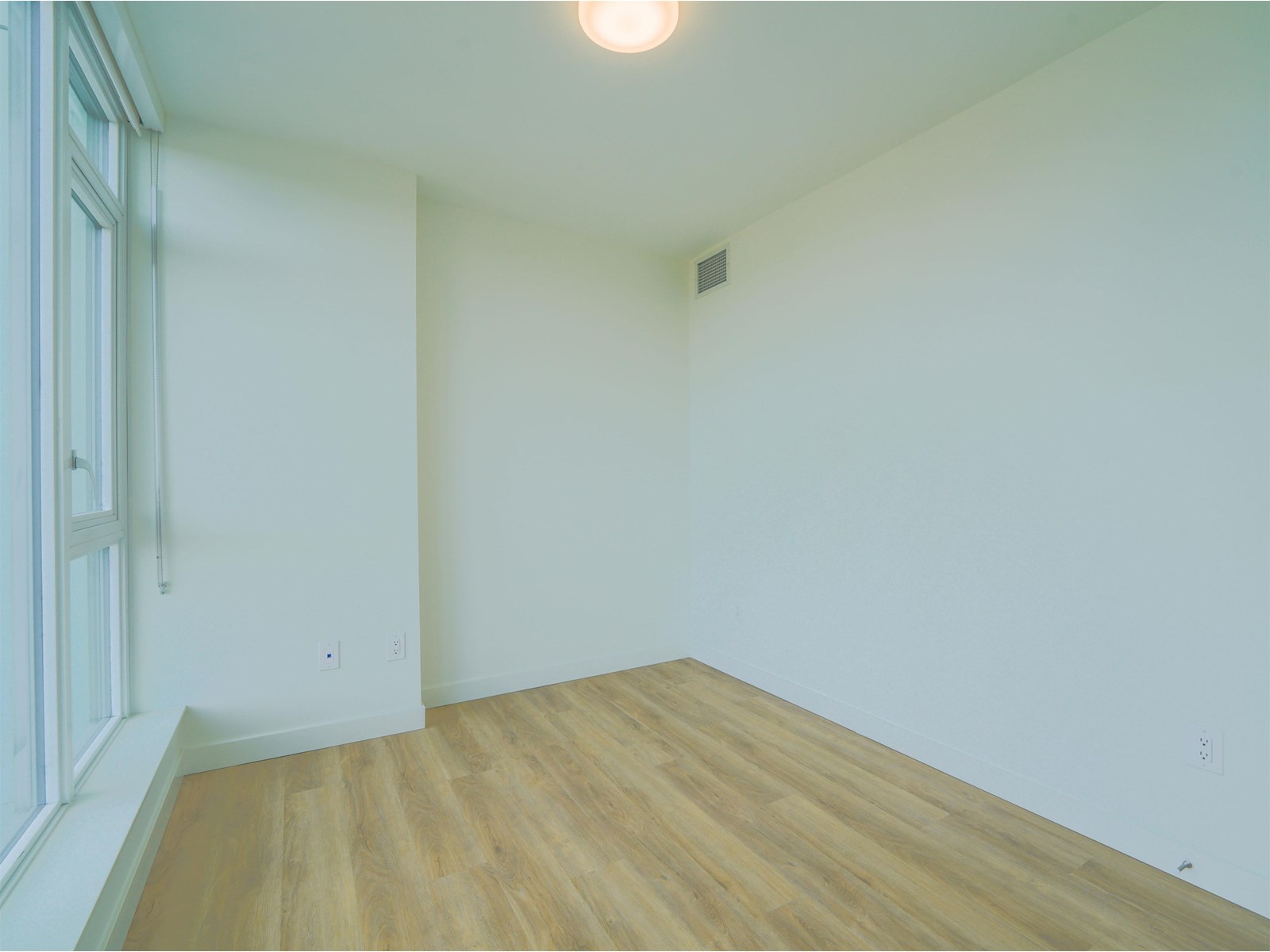 1904 9675 King George Boulevard, Surrey, British Columbia  V3T 2V3 - Photo 19 - R3004936