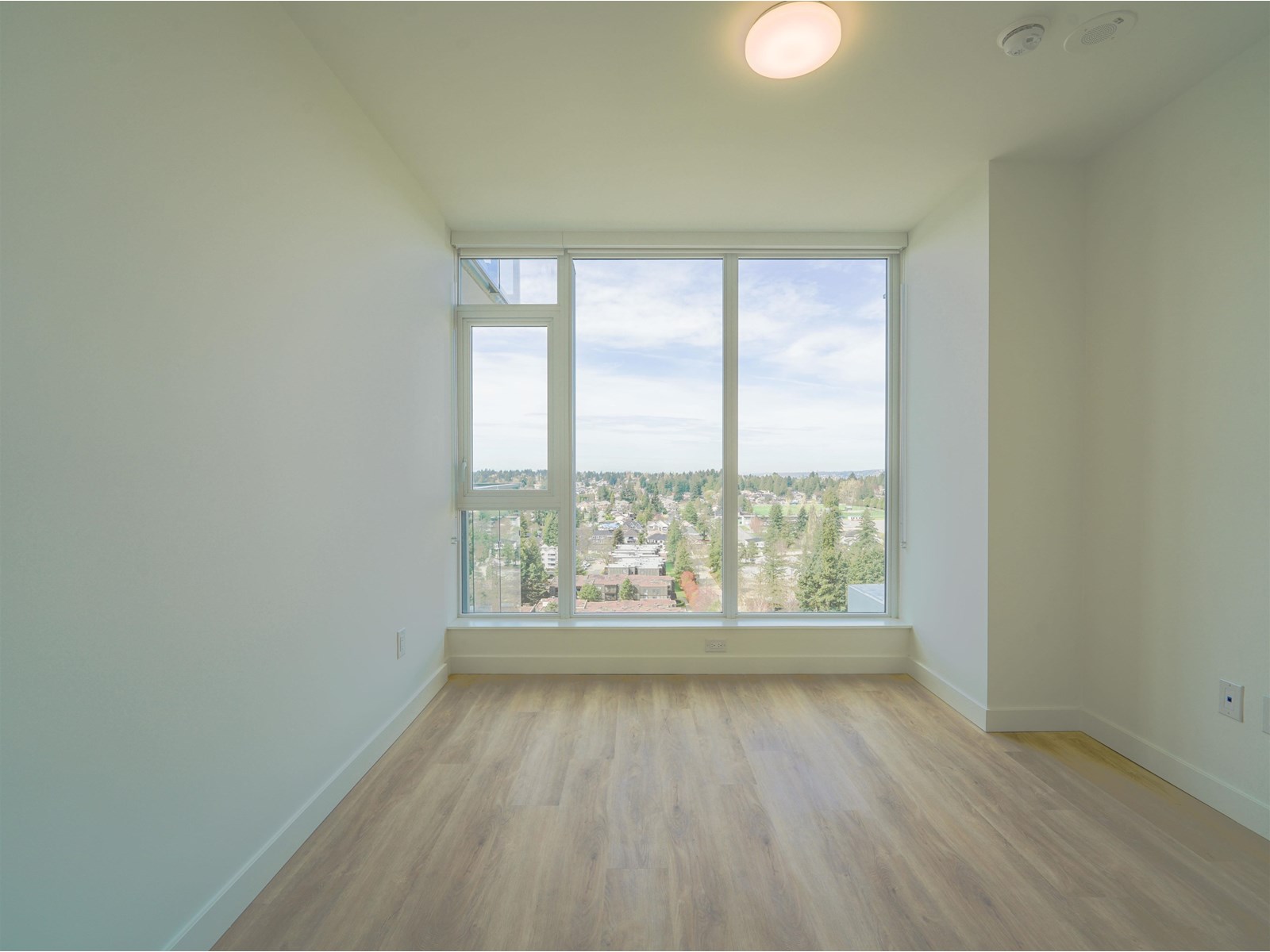 1904 9675 King George Boulevard, Surrey, British Columbia  V3T 2V3 - Photo 13 - R3004936