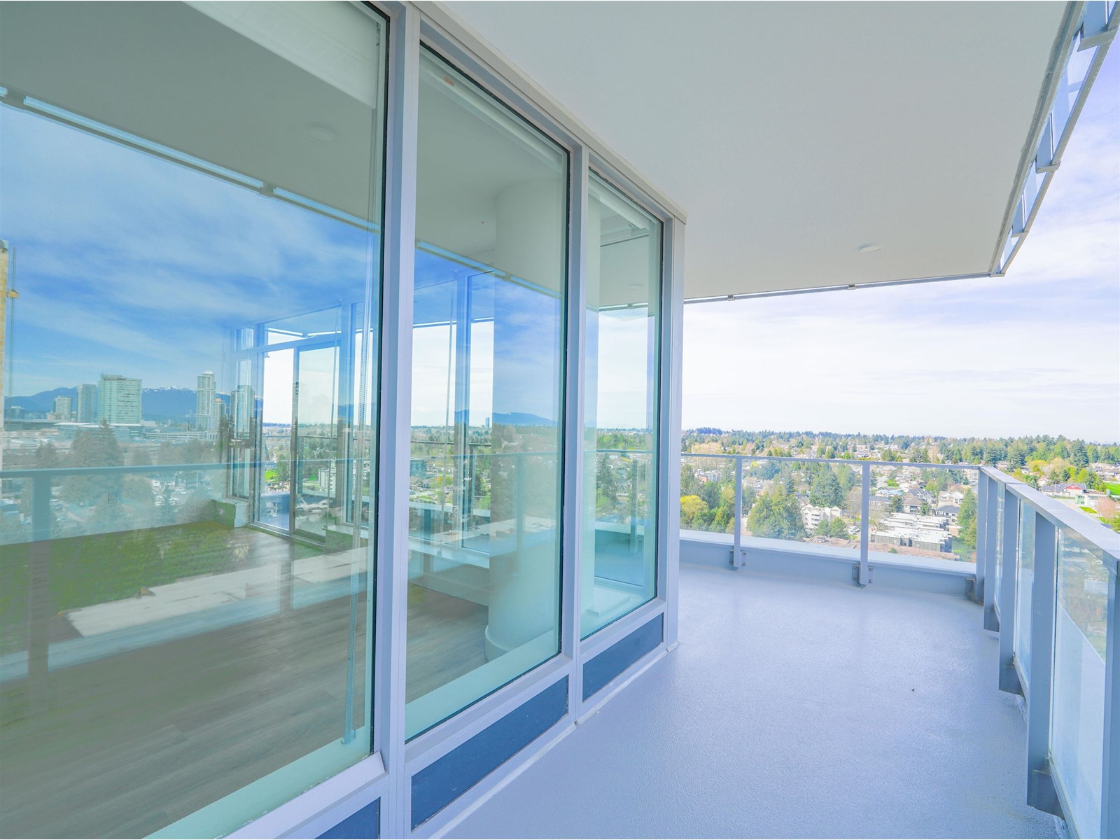 1904 9675 King George Boulevard, Surrey, British Columbia  V3T 2V3 - Photo 26 - R3004936