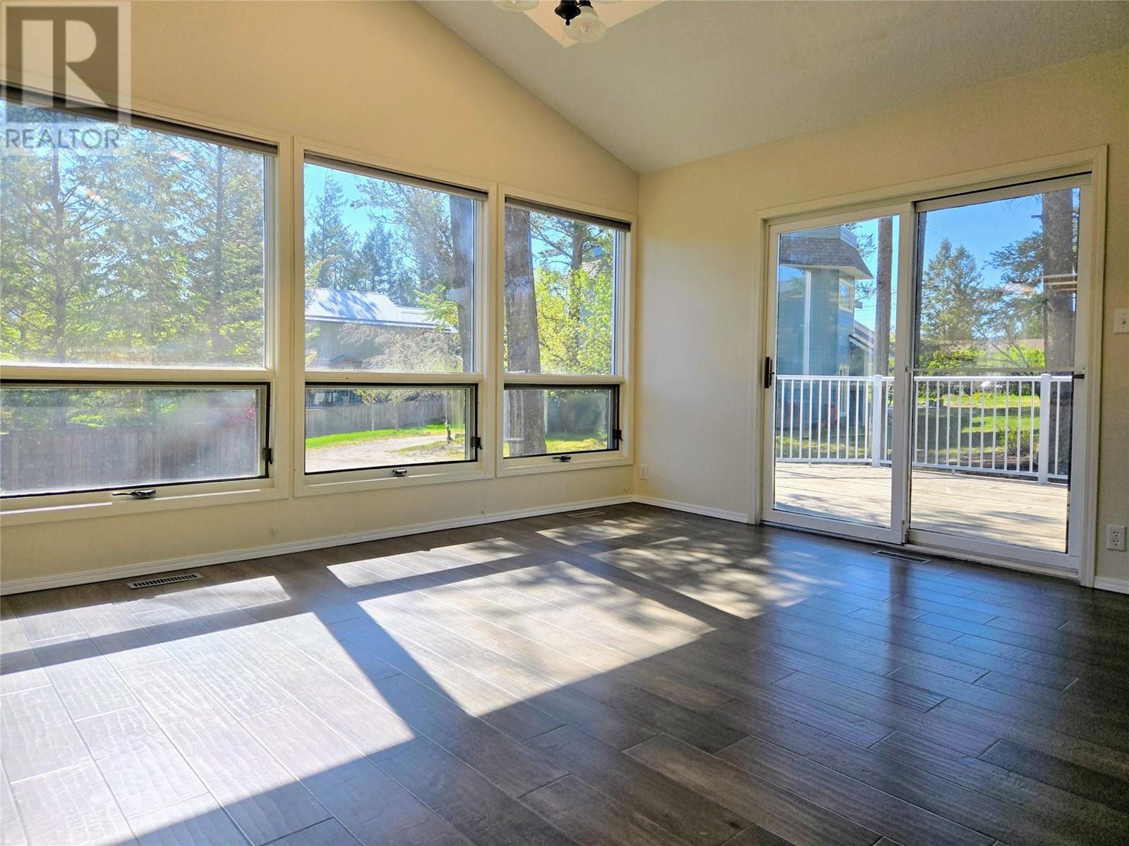 1229 13th Street, Invermere, BC V0A1K0