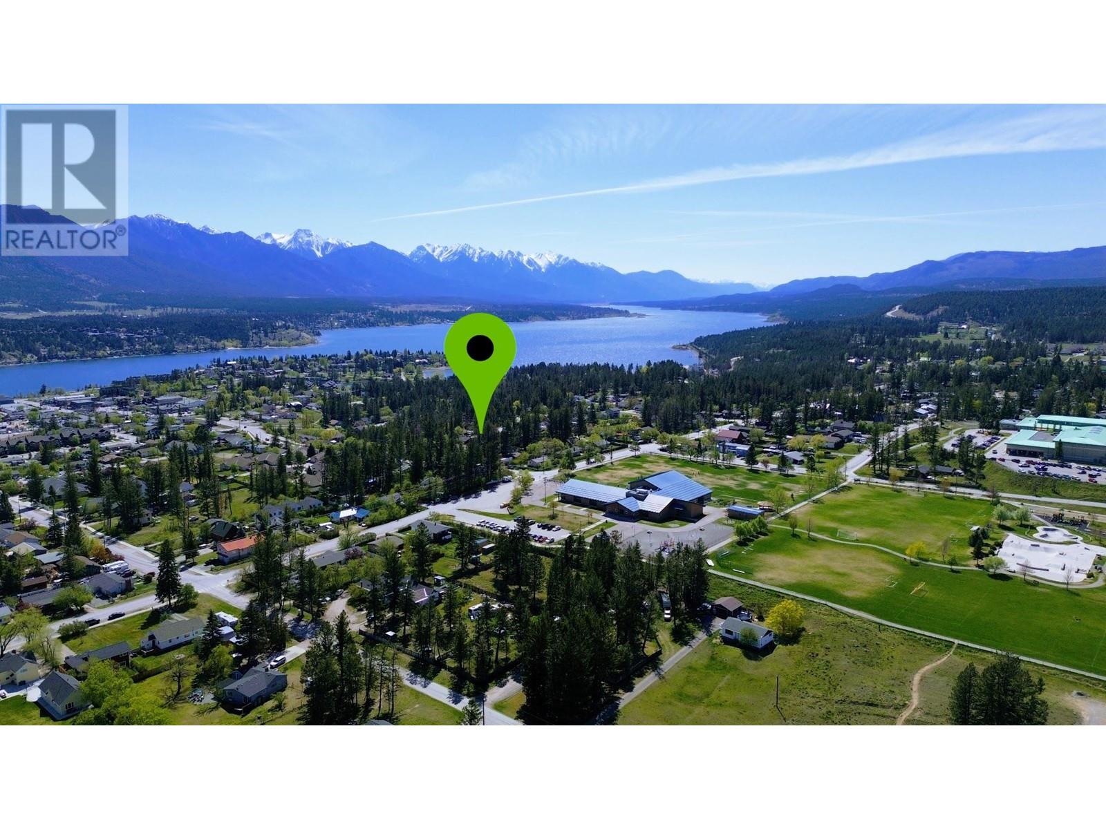 1229 13th Street, Invermere, BC V0A1K0