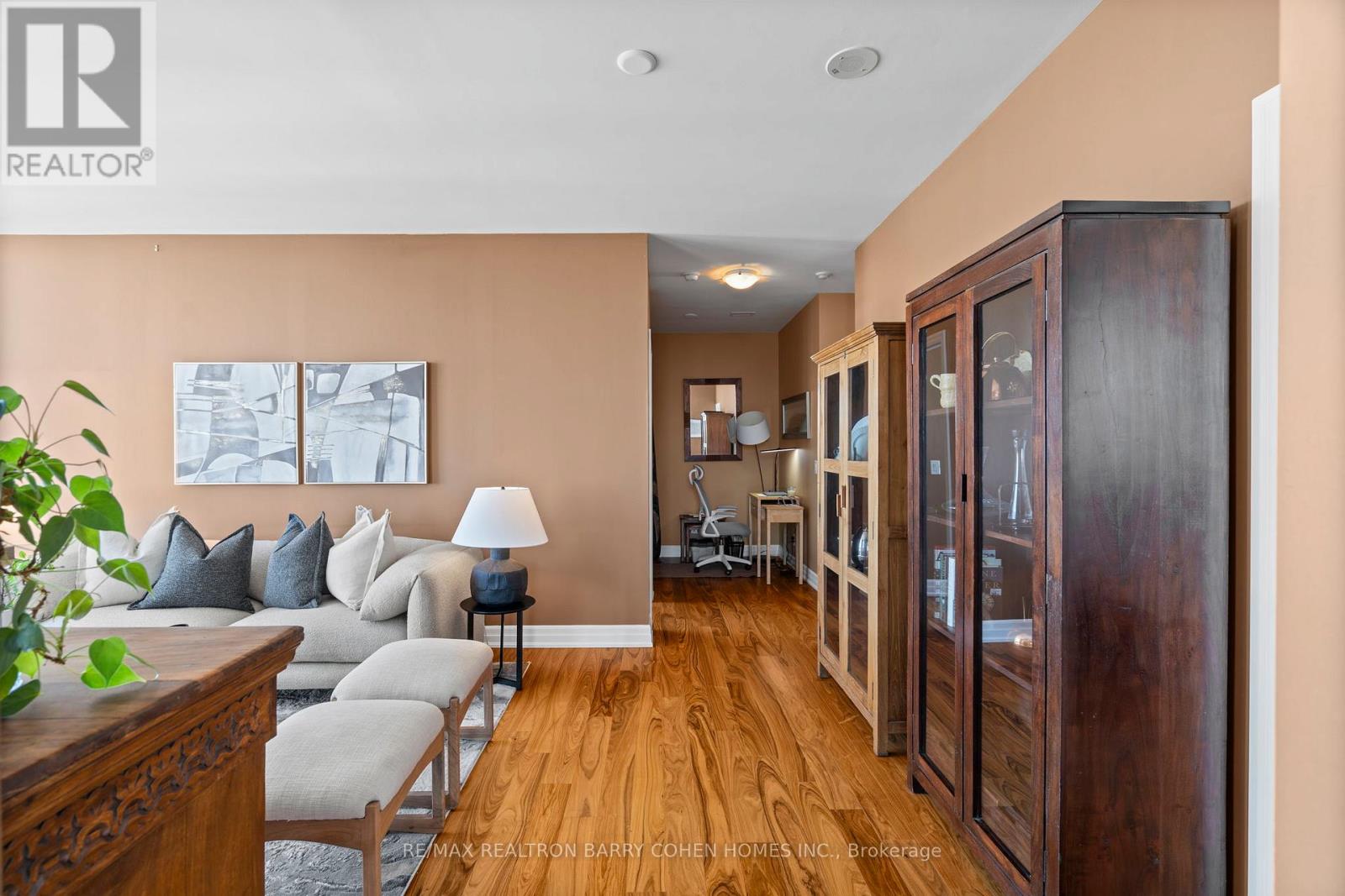 2103 - 500 St Clair Avenue W, Toronto, Ontario  M6C 1A8 - Photo 7 - C12159327