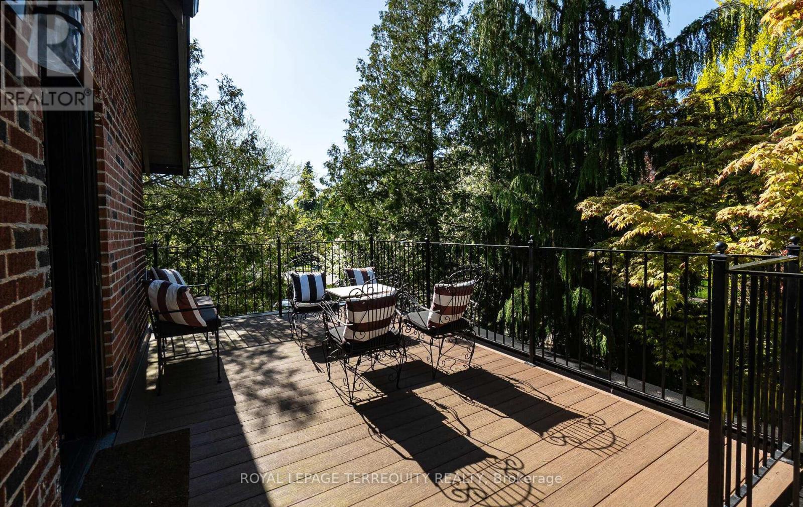 59 Baby Point Road, Toronto, Ontario  M6S 2G4 - Photo 30 - W12160528