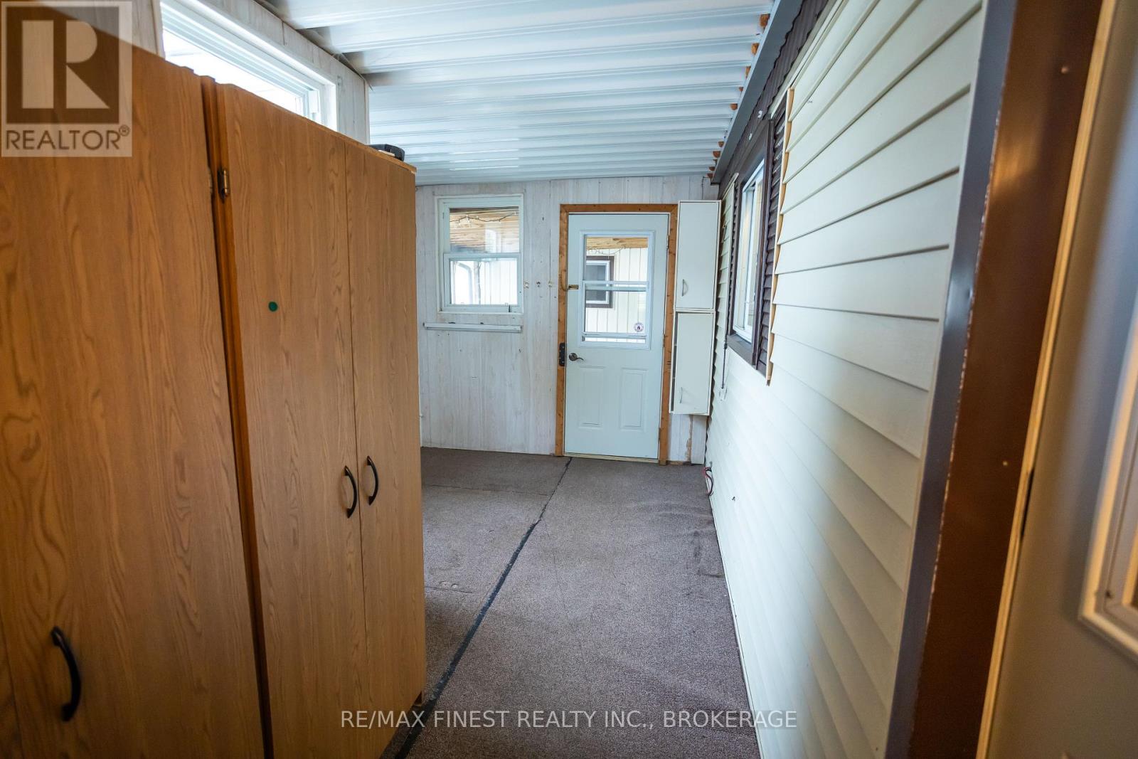 8 Abbey Glen Drive, Kingston, Ontario  K7K 6A5 - Photo 5 - X12162400