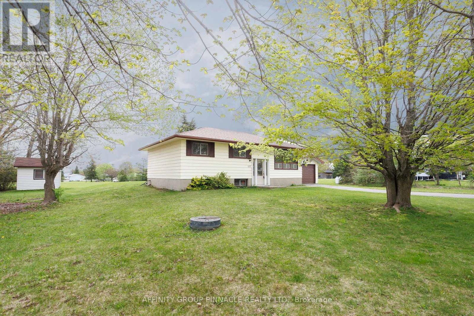 117 Anderson Drive, Kawartha Lakes, Ontario  K0M 1G0 - Photo 3 - X12162396