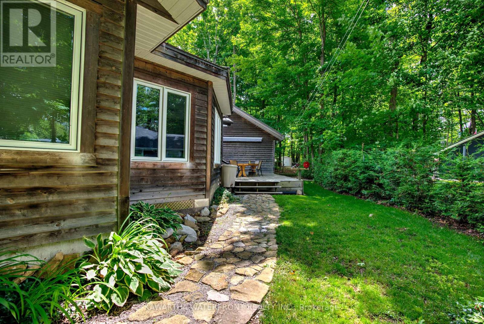 284 Lake Dalrymple Road, Kawartha Lakes, Ontario  L0K 1W0 - Photo 23 - X12162432