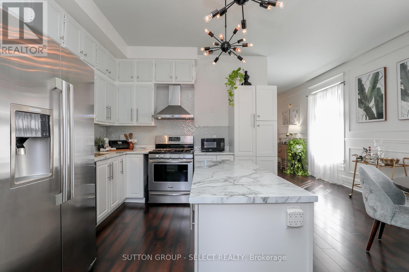481 English Street, London East, Ontario  N5W 3T6 - Photo 18 - X12162381