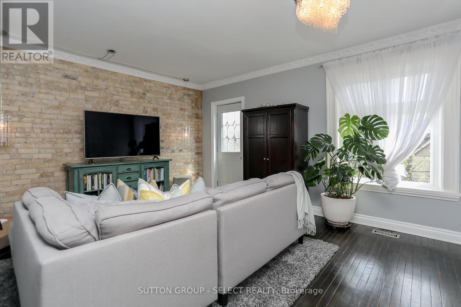 481 English Street, London East, Ontario  N5W 3T6 - Photo 23 - X12162381