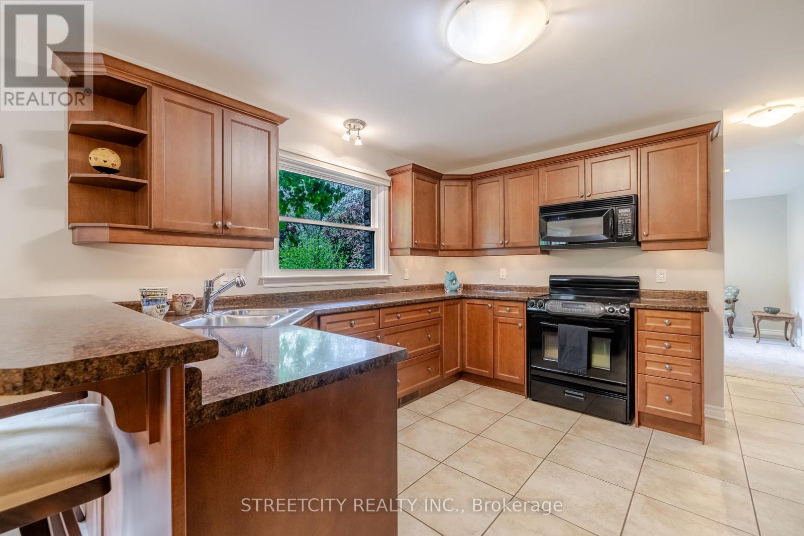 Photo 12 of 42 for 589 Steeplechase Drive