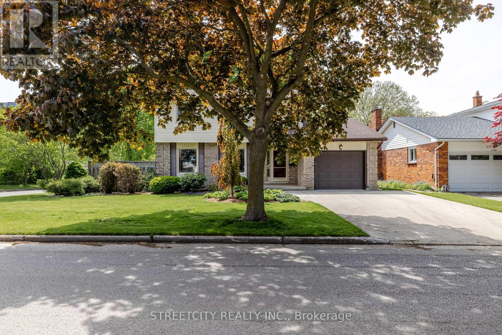 Photo 2 of 42 for 589 Steeplechase Drive