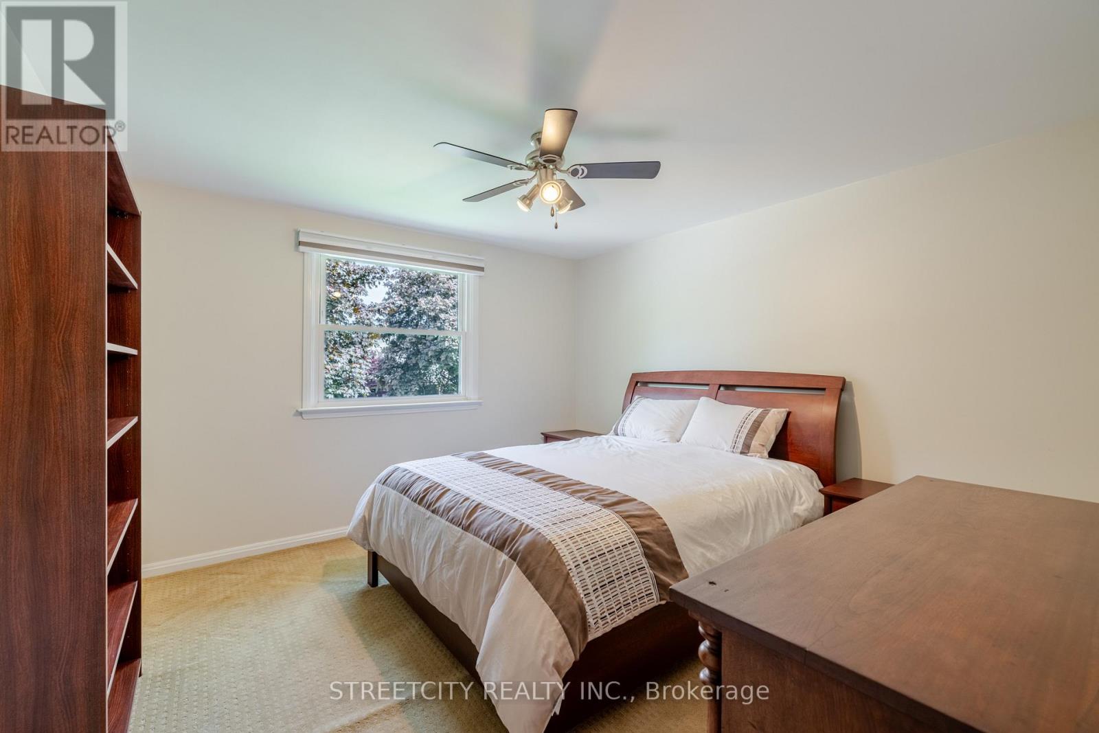 Photo 21 of 42 for 589 Steeplechase Drive