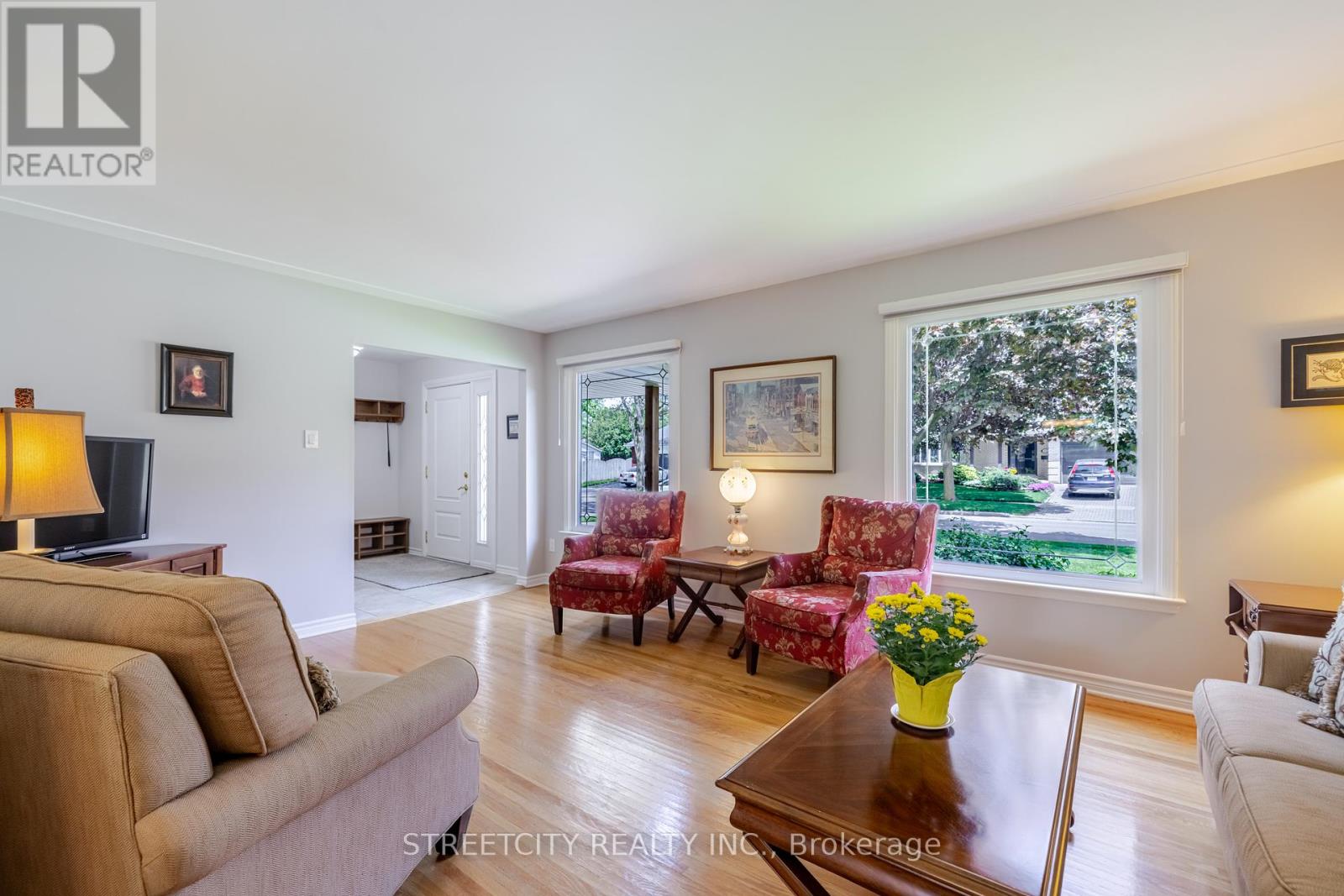 Photo 7 of 42 for 589 Steeplechase Drive