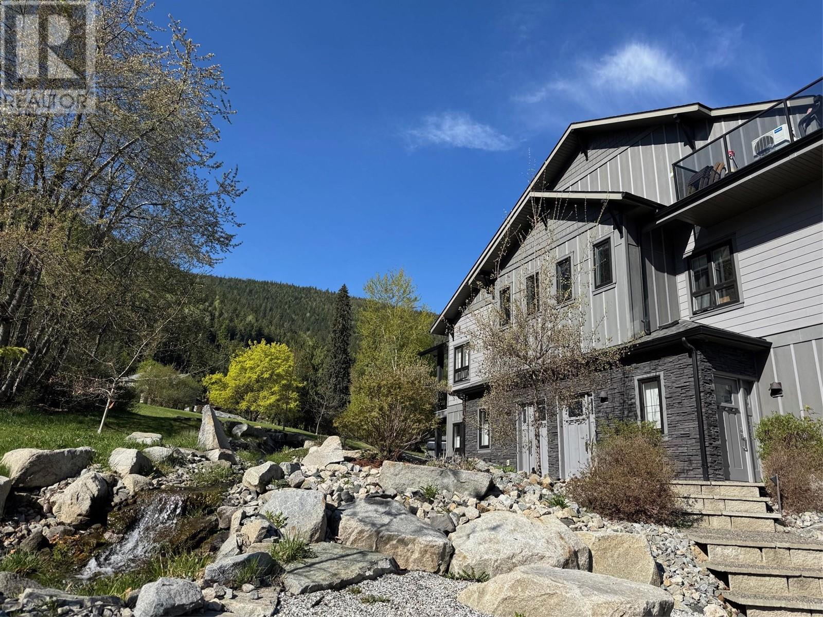 2000 Choquette Avenue Unit# 207, Nelson, British Columbia  V1L 7E4 - Photo 3 - 10348324