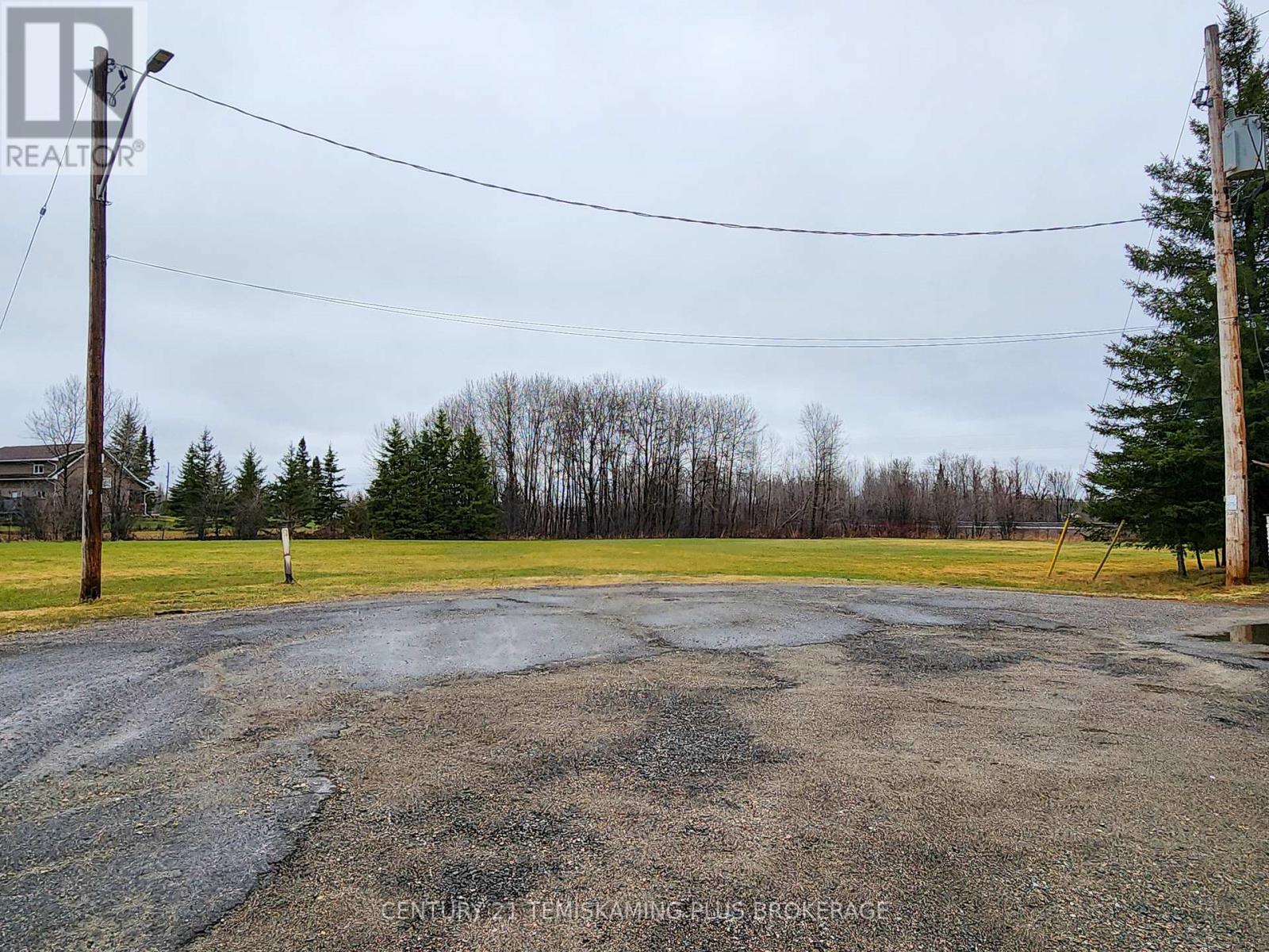 Property at 8 MICHAEL STREET image 1