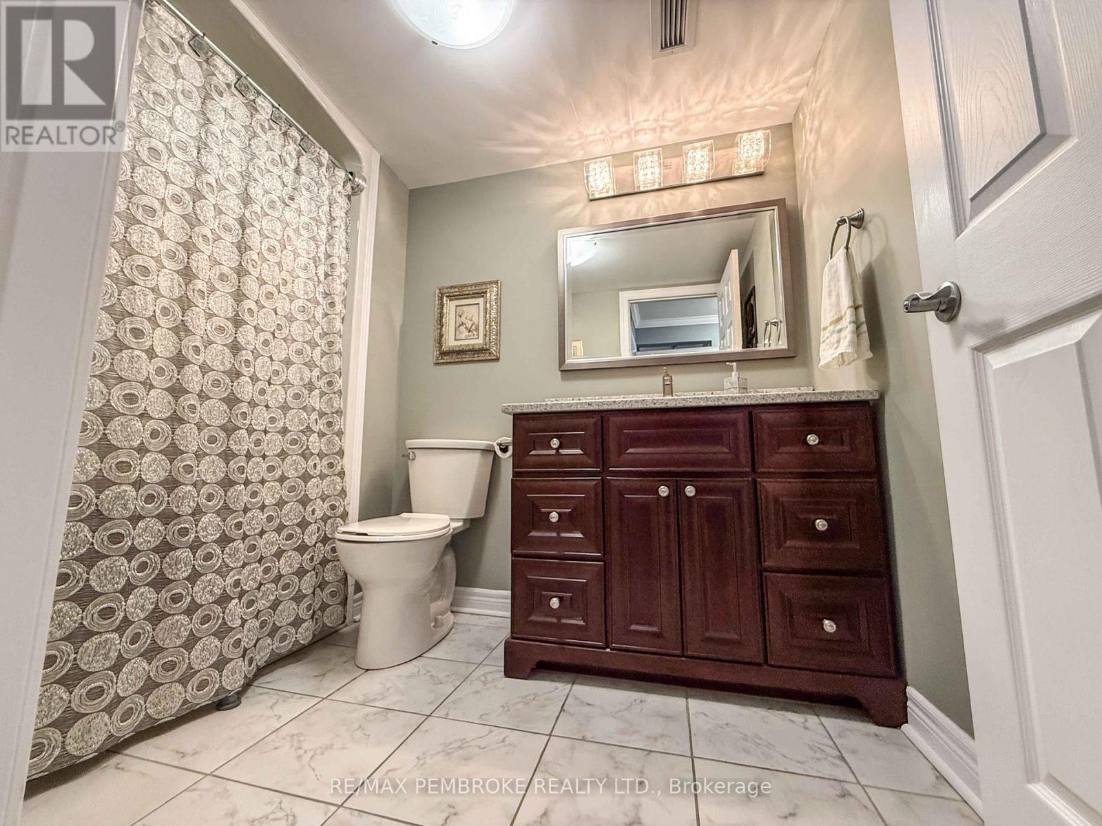 102 - 2 Crandall Street E, Pembroke, Ontario  K8A 8G5 - Photo 26 - X12162419