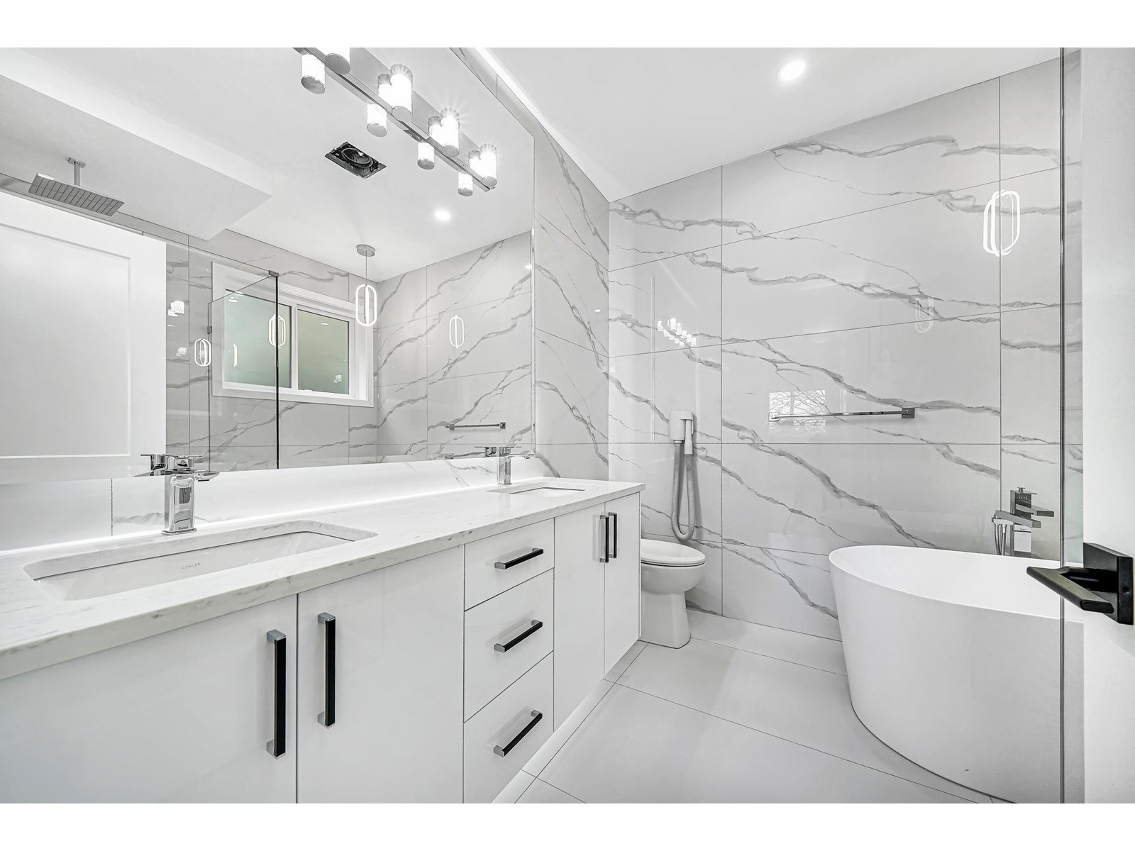 5468 184 Street, Surrey, British Columbia  V3S 1E1 - Photo 9 - R3004961