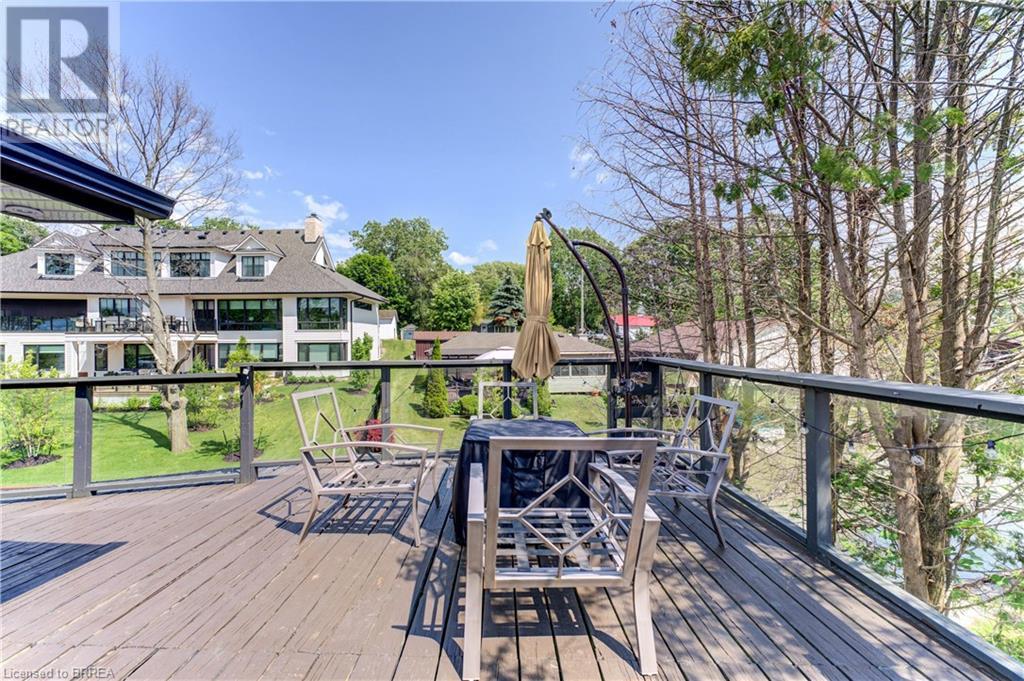 Property at 52 RIVER Drive image 4