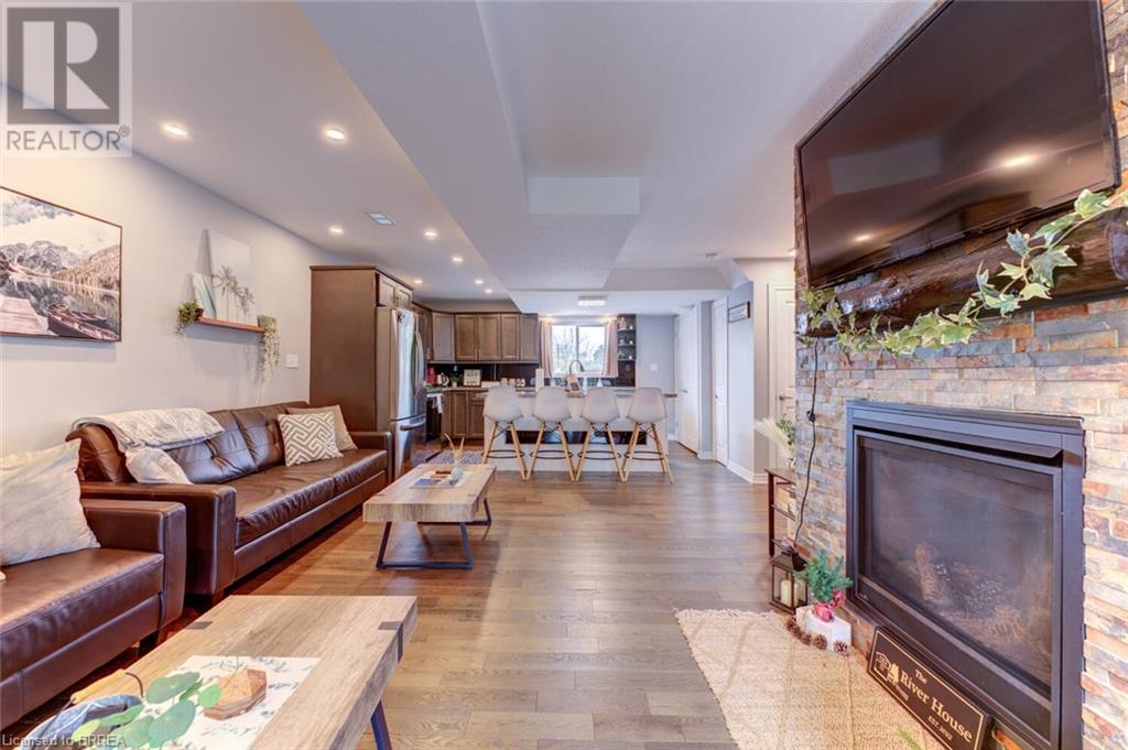 Property at 52 RIVER Drive image 5