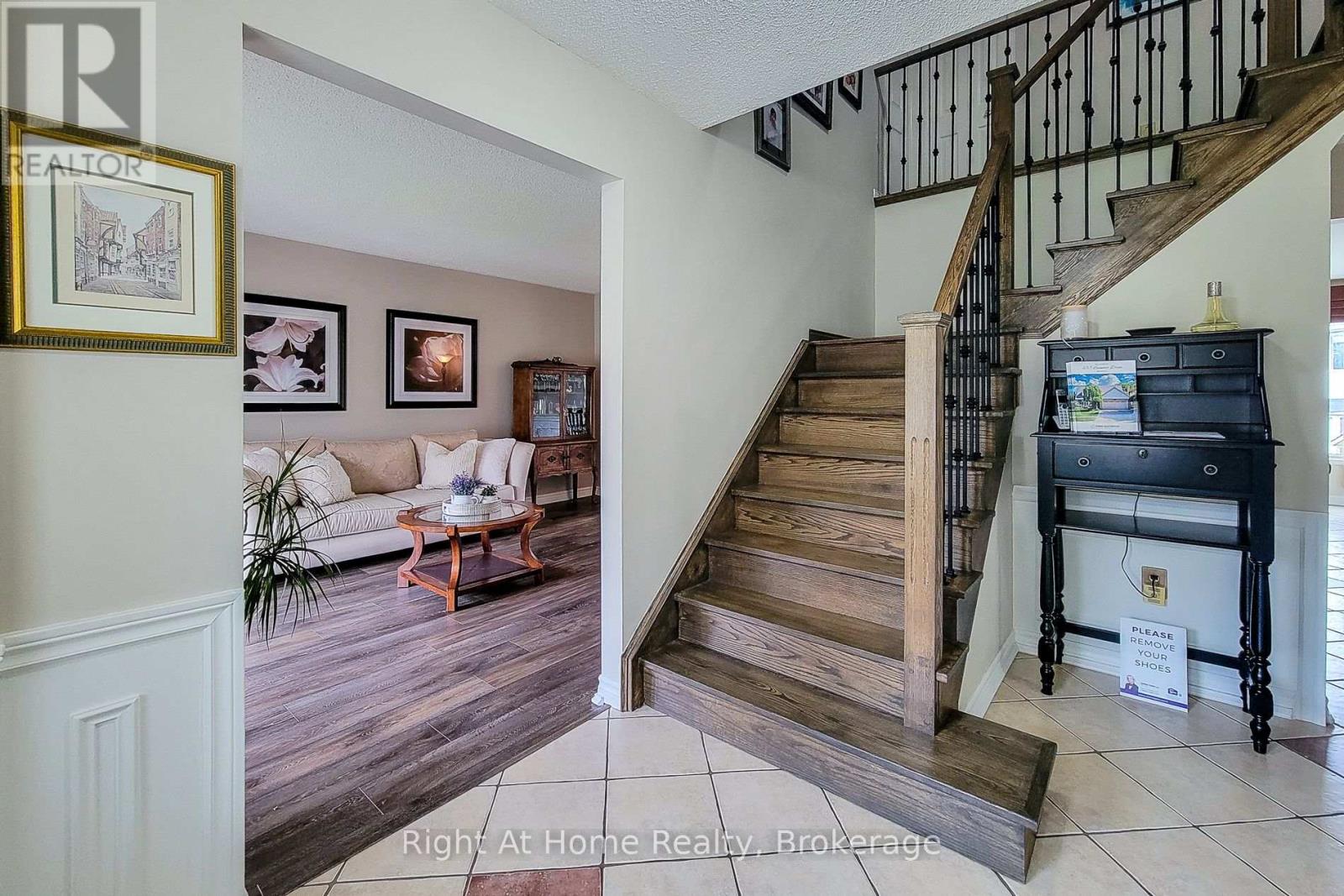 133 Lavender Drive, Hamilton, Ontario  L9K 1B6 - Photo 17 - X12162216