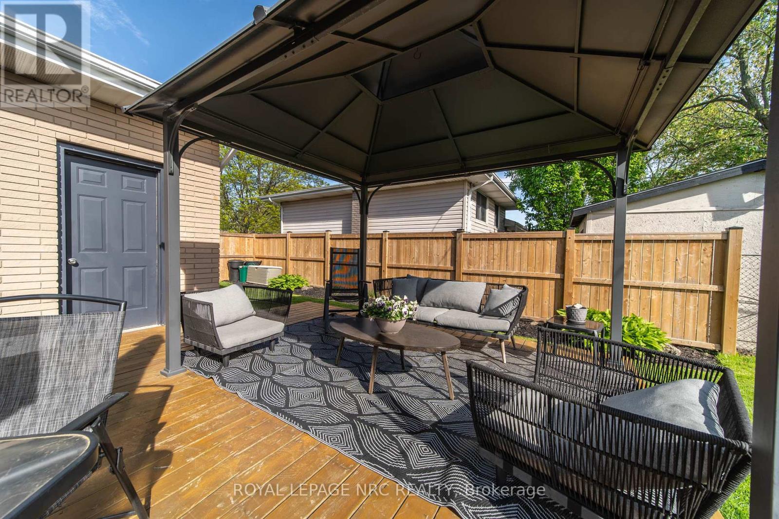 8599 Furlong Avenue, Niagara Falls, Ontario  L2G 6W9 - Photo 19 - X12076966