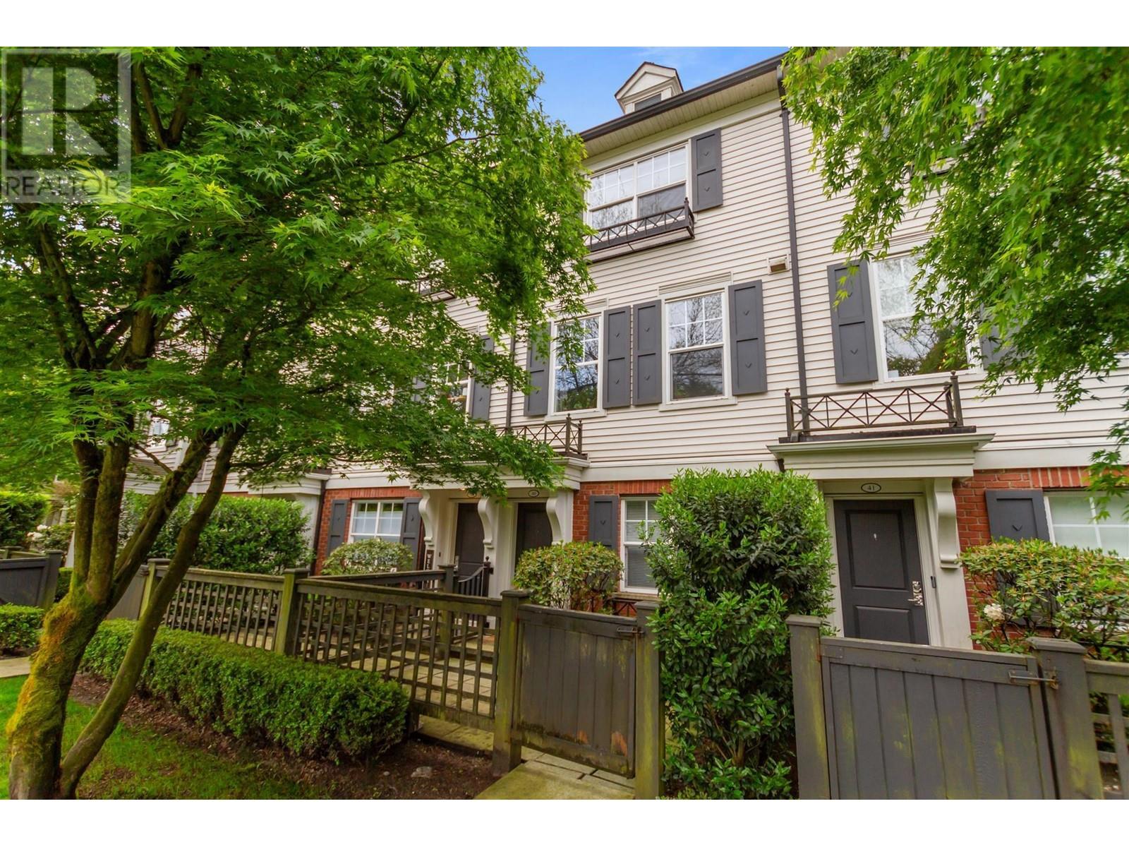 40 101 Fraser Street, Port Moody, British Columbia  V3H 0C6 - Photo 1 - R3005176