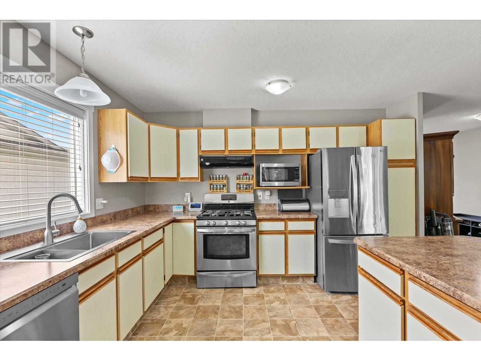 311 Molnar Road, Kelowna, BC V1X7B9