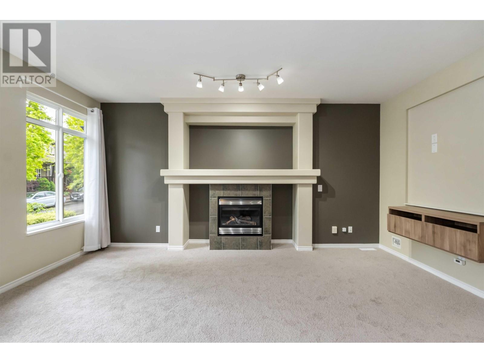 24150 102a Avenue, Maple Ridge, British Columbia  V2W 2C6 - Photo 5 - R3003403