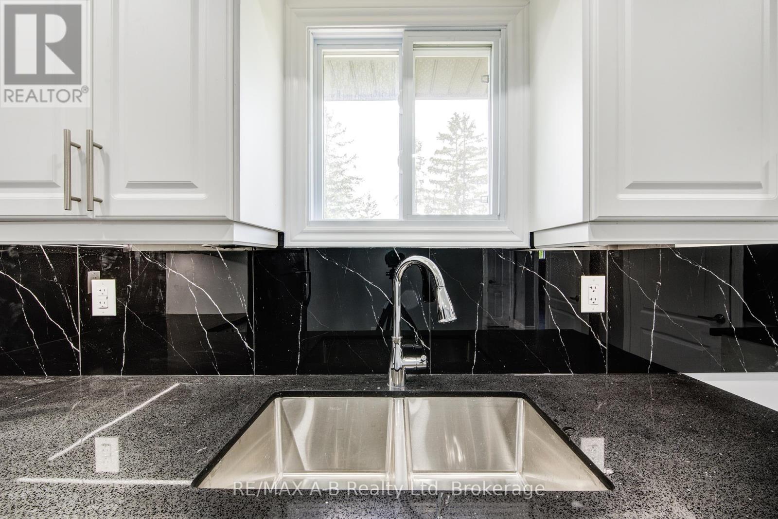2274 34 Line, Perth East, Ontario  N0B 2P0 - Photo 15 - X12162347