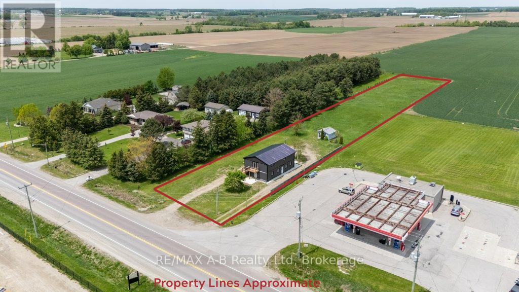 2274 34 Line, Perth East, Ontario  N0B 2P0 - Photo 2 - X12162347