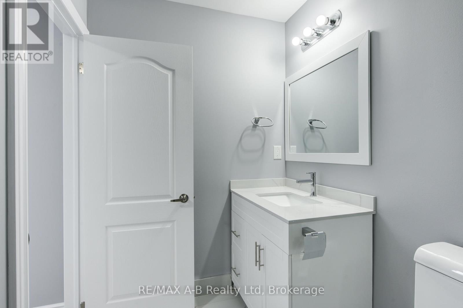 2274 34 Line, Perth East, Ontario  N0B 2P0 - Photo 25 - X12162347
