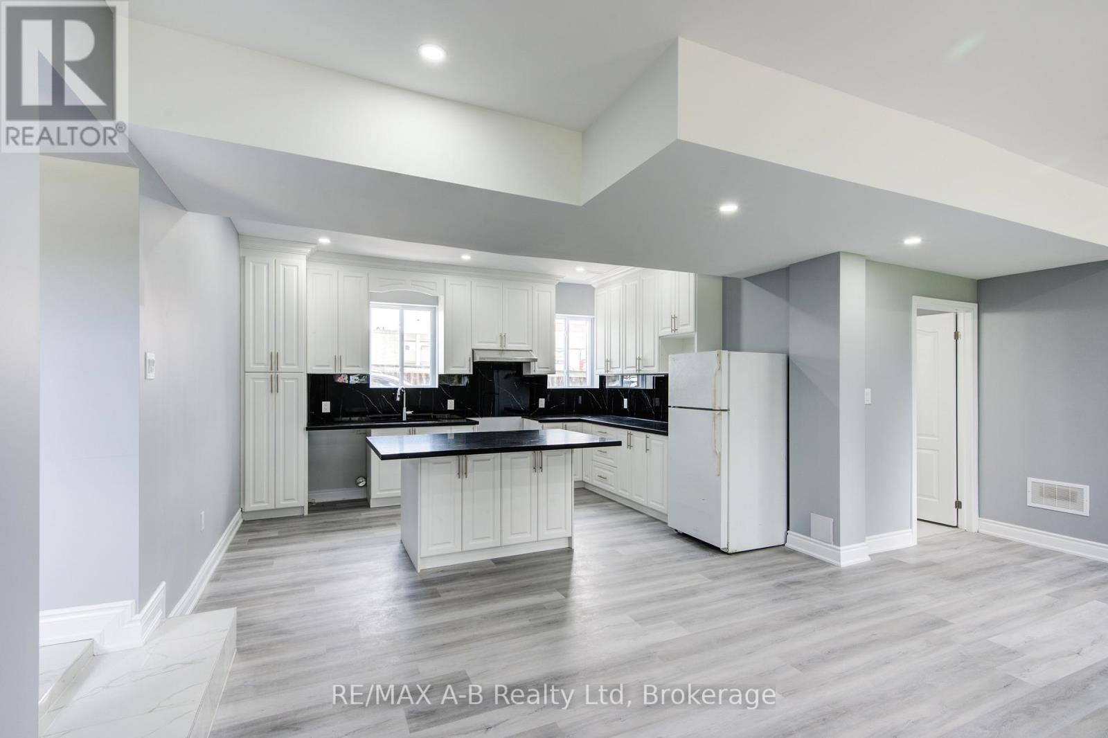 2274 34 Line, Perth East, Ontario  N0B 2P0 - Photo 32 - X12162347