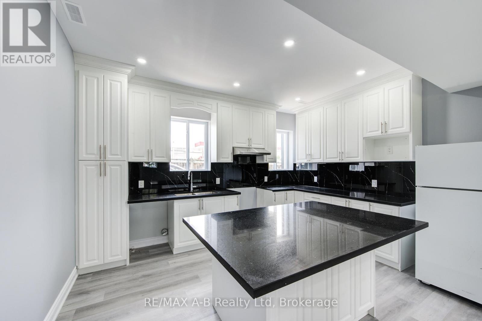 2274 34 Line, Perth East, Ontario  N0B 2P0 - Photo 33 - X12162347