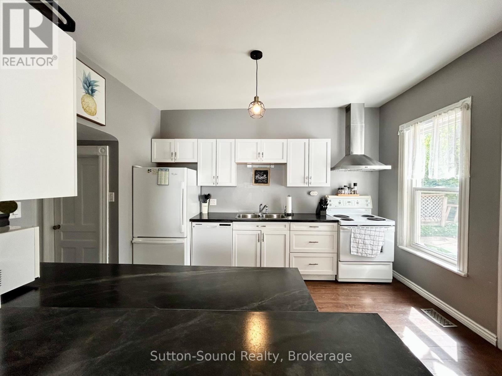 455 13th St A W, Owen Sound, Ontario  N4K 3X3 - Photo 12 - X12162411