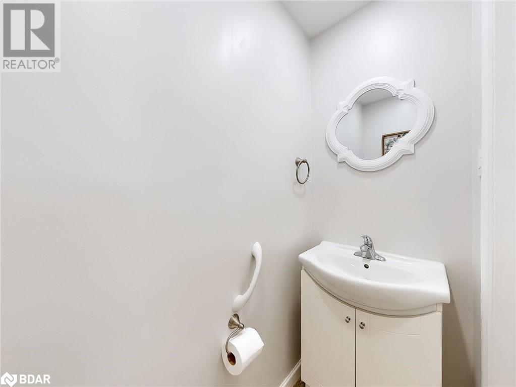 124 Mcelroy Road E, Hamilton, Ontario  L9A 1Y9 - Photo 14 - 40730794