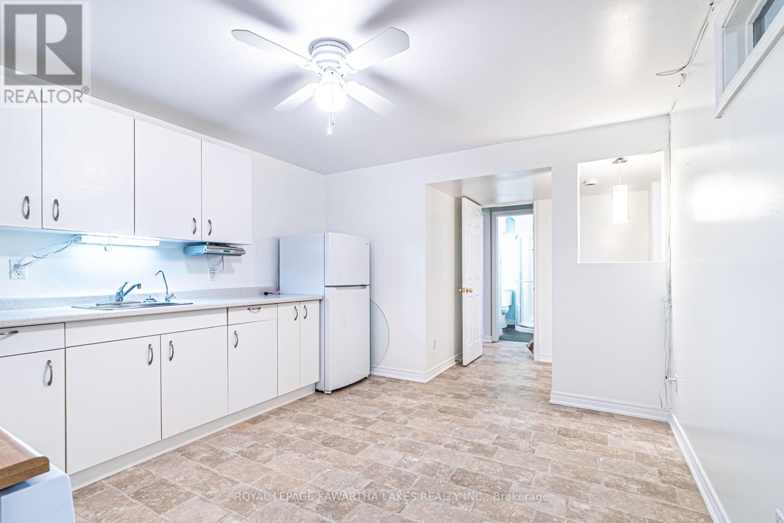 83 Lori Boulevard, Kawartha Lakes, Ontario  K9V 6V7 - Photo 28 - X12147974