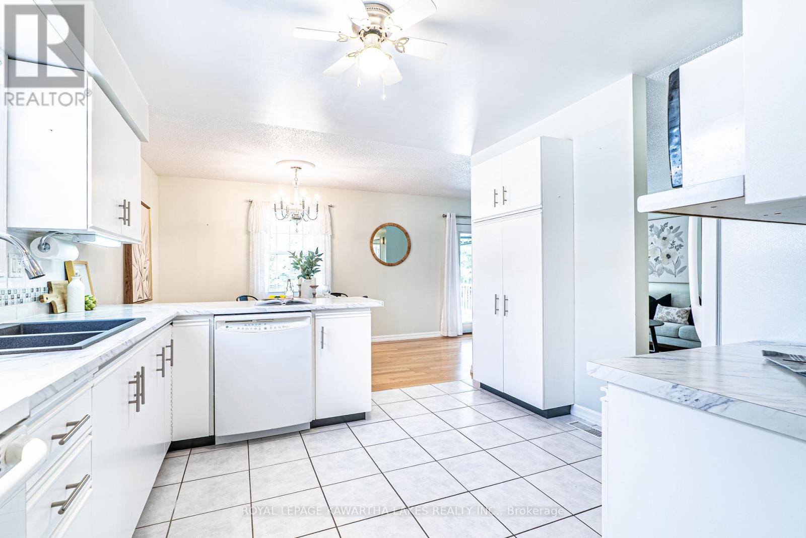 83 Lori Boulevard, Kawartha Lakes, Ontario  K9V 6V7 - Photo 22 - X12147974