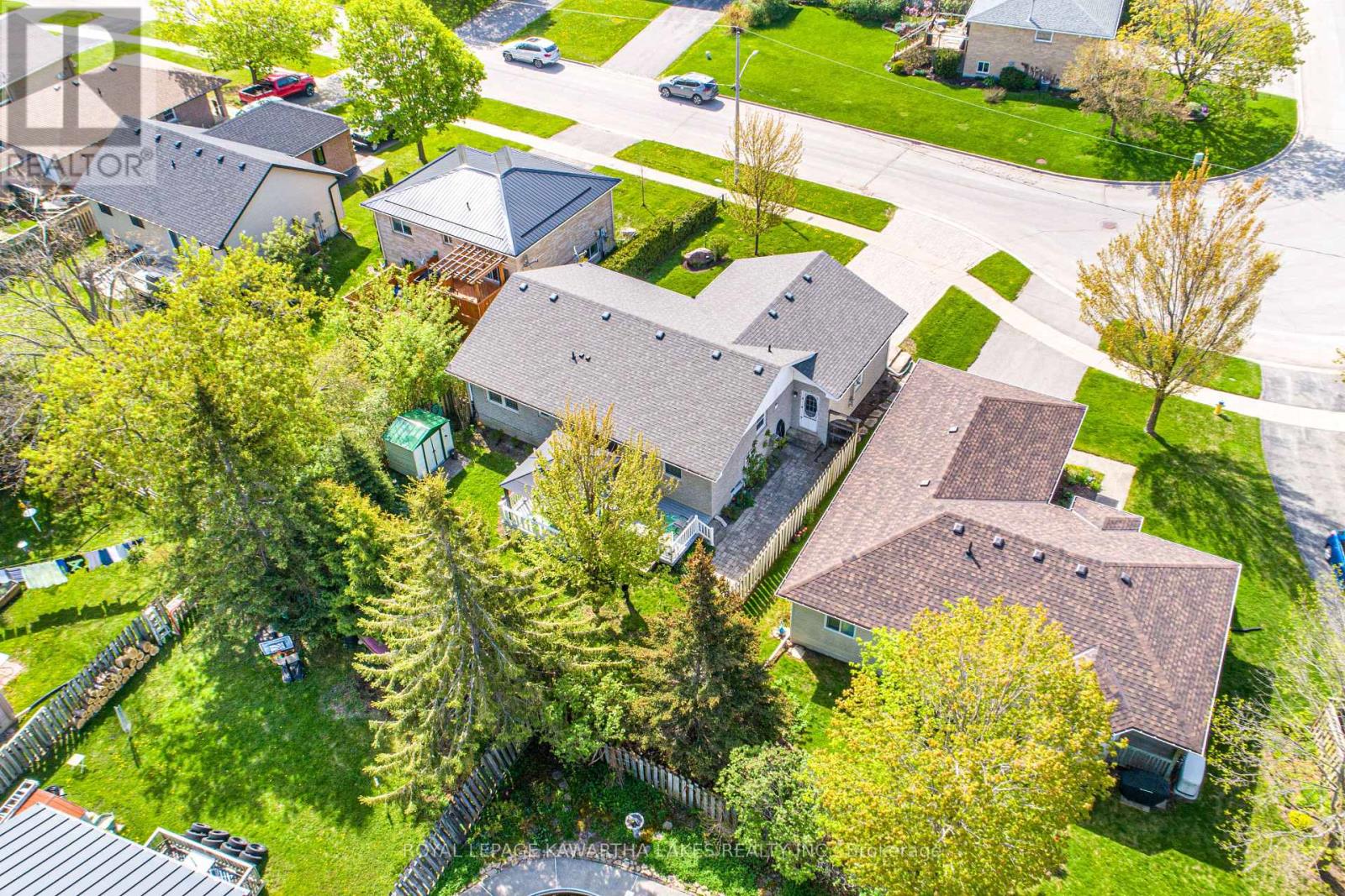 83 Lori Boulevard, Kawartha Lakes, Ontario  K9V 6V7 - Photo 39 - X12147974