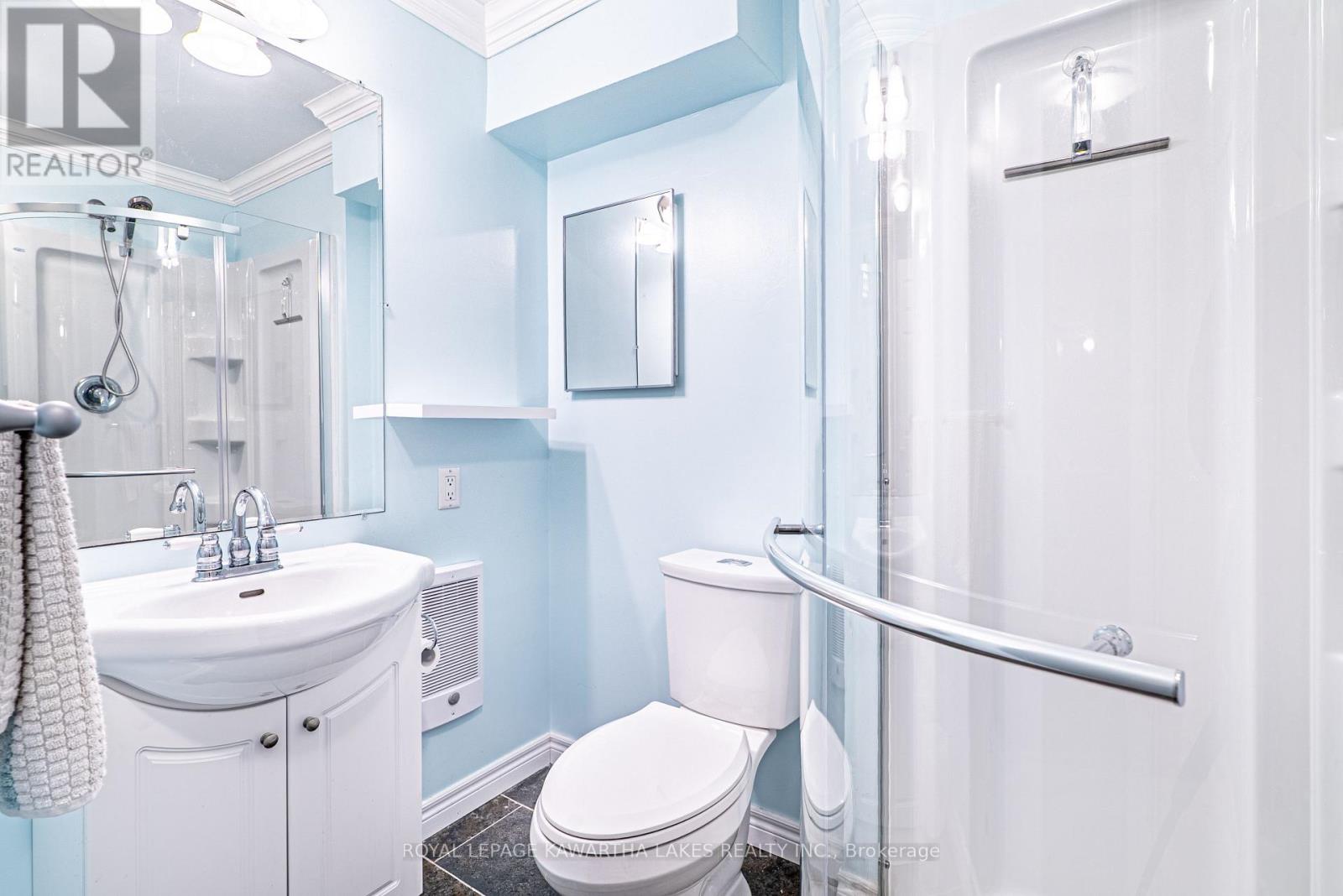 83 Lori Boulevard, Kawartha Lakes, Ontario  K9V 6V7 - Photo 31 - X12147974