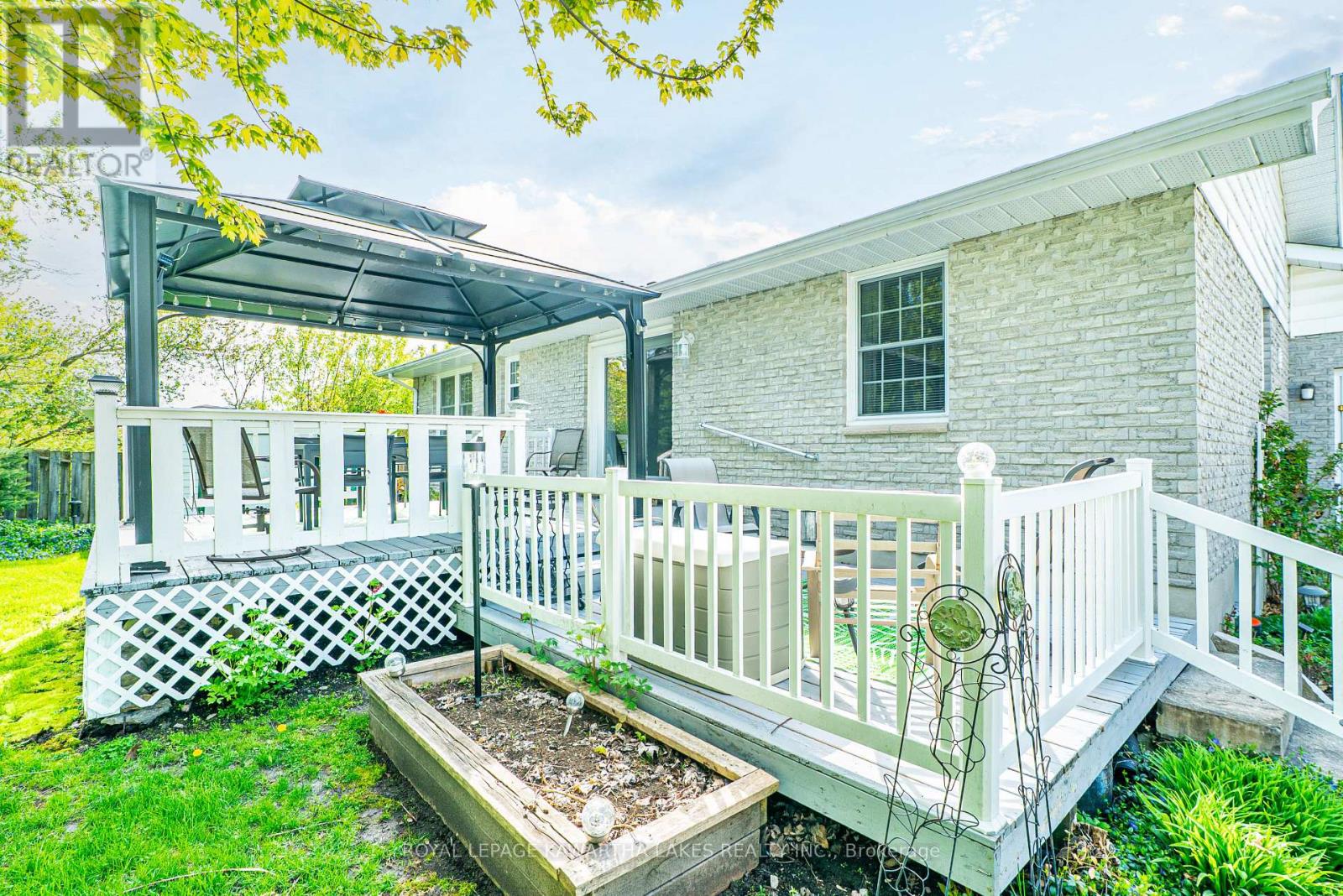 83 Lori Boulevard, Kawartha Lakes, Ontario  K9V 6V7 - Photo 37 - X12147974