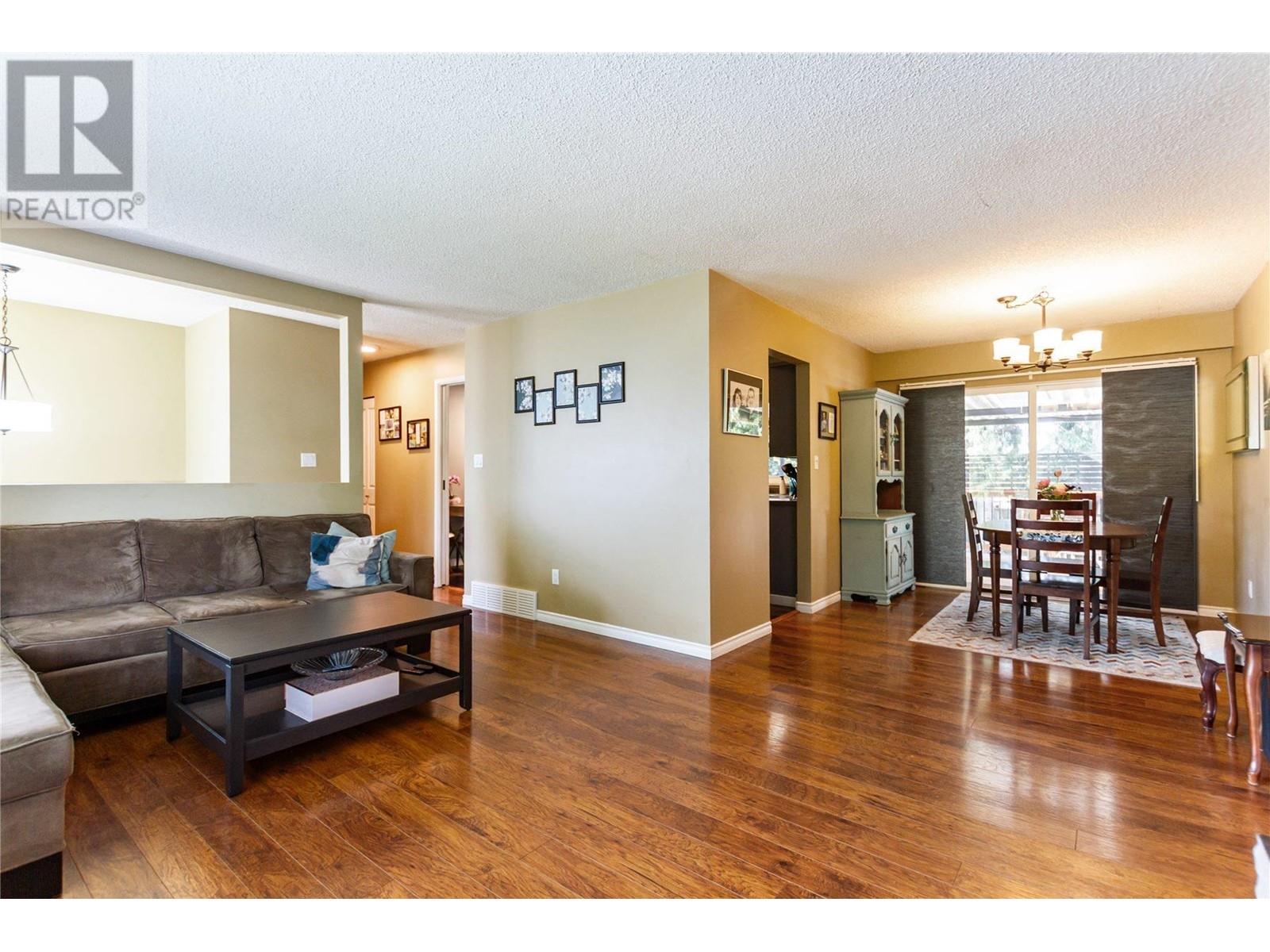 Property at 21059 119 AVENUE image 4