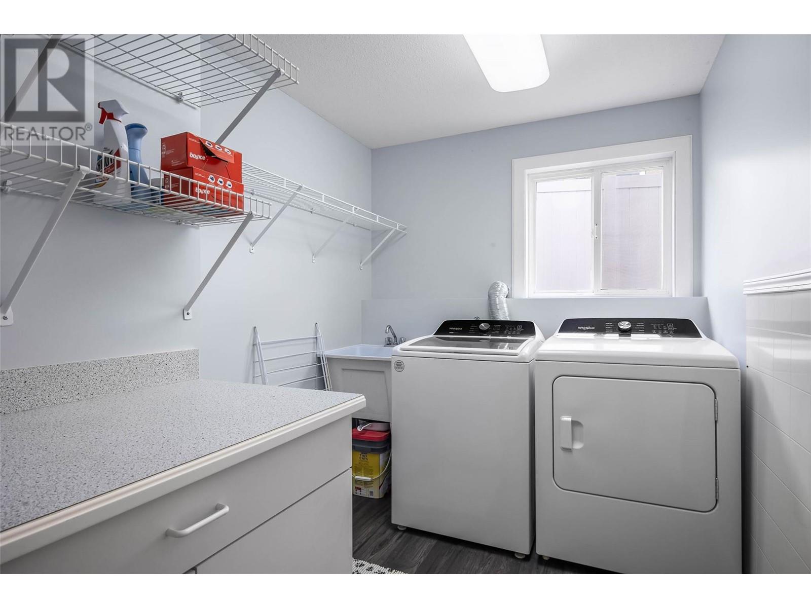 2327 CANONGATE Place, Kamloops, BC V1S1W8