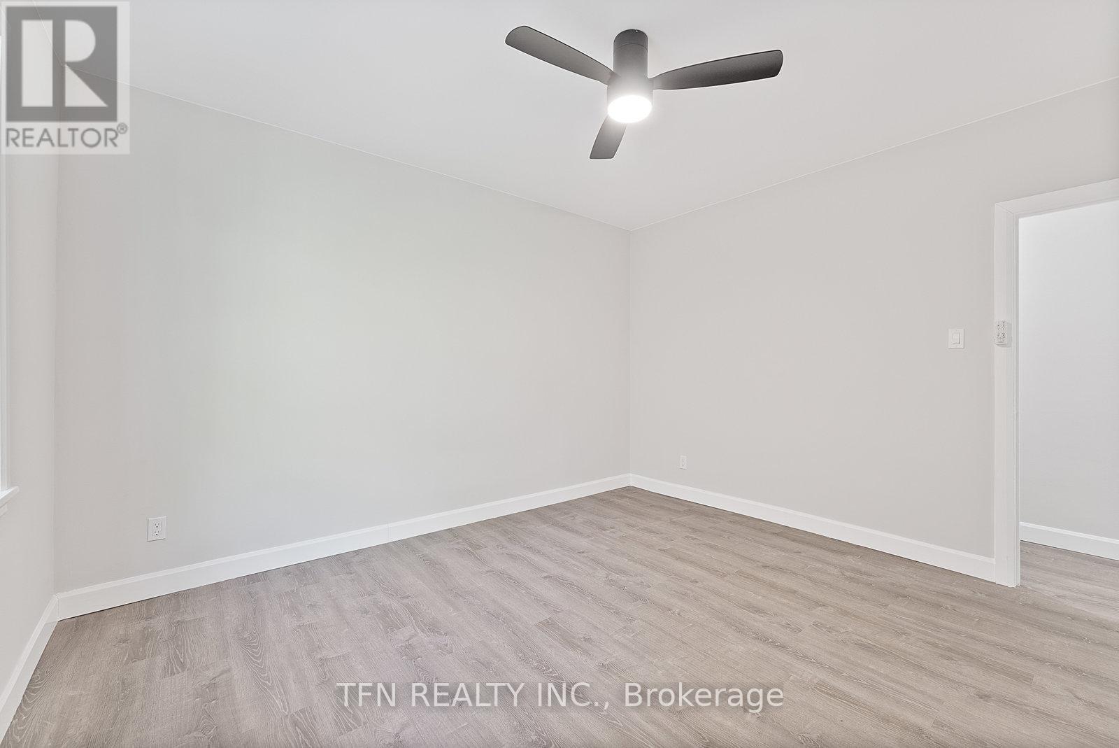 305 - 24 Shallmar Boulevard, Toronto (Forest Hill North), Ontario  M6C 2J9 - Photo 19 - C12162152